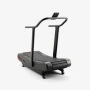 Беговая дорожка Assault Runner Pro (модель 2026, красный логотип) с изогнутым беговым полотном гусеничного типа